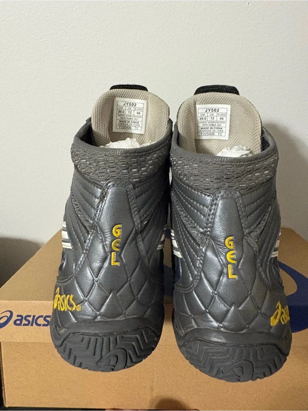 Rare Vintage Asics Gel Assault Wrestling Shoes Size 12 JY502 Gray/White